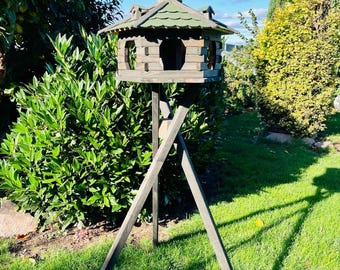 DARLUX Vogelfutterhaus XL Sechseck Vogelhaus + Ständer Futterstelle Braun/ Grün Garten Vogelfutterhaus Wetterfest