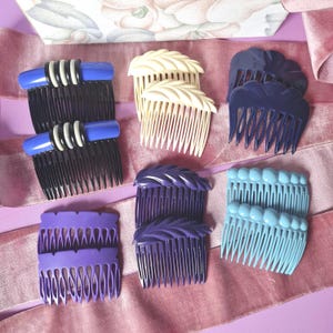 Choose from a pair of vintage plastic combs - 70s/80s - Retro hair accessory - Made in France. Geneviève Clément and unbranded