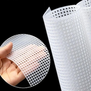 Pannello in rete di plastica, foglio di tela tagliabile, nero/bianco, accessori per modellare il fondo della borsa da lavoro a maglia, materiale di supporto per lavori artigianali all'uncinetto fatti a mano