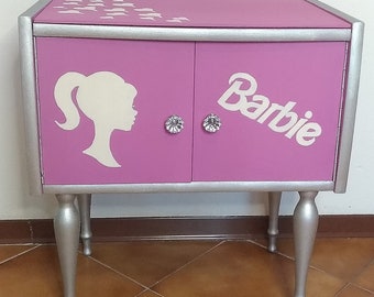 Handbemalte Barbie-Nachttische