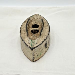 Antique Sad Iron Base Top Holes Primitive Decor Doorstop Farmhouse Decor Bookend Rustic Charm Weathered Old World Weight Almost 4 Pounds