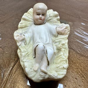 Antique Baby Jesus Figurine Baby Jesus in Manager Nativity chalkware Figurine Christmas Decor Shelf Sitter Antique 1908