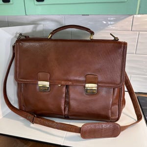 Maletín de cuero vintage, bolso de hombro de cuero marrón italiano con llave de Naj-Oleari, asa con correa de 40 x 30 cm, hecho en Italia. Raro.
