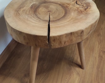 Coffee table in solid oak, Couchtisch aus massiver Eiche, Beistelltisch, Seitentisch, Sekundäre Tabelle, Table basse, Table à café