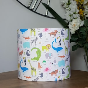 Tiere Deckenlicht- oder Tischlampenschirm 20,5cm oder 30cm