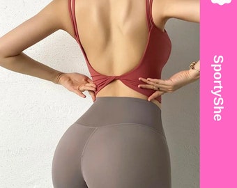 Soutiens-gorge d'entraînement de yoga sans couture pour femmes - Débardeurs de sport fitness pour Pilates, ensembles de bâtons, plus encore ! Restez à l'aise et soutenu pendant les entraînements.