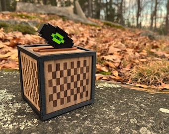 Jukebox Mini Bluetooth speaker, made with real wood