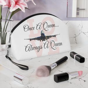 Makeup Tasche mit &#39;LOVE&#39; 747 Queen Of the Skies Jumbo Jet Flugzeug / Flugzeug für Gesundheit, Schönheit & Luftfahrt Liebhaber - 10 Verfügbare Farben