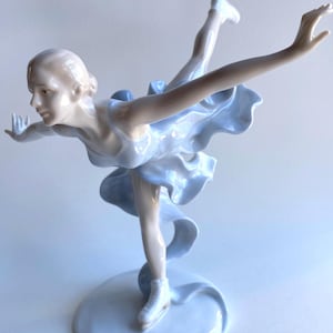 Figura de bailarina PATINADORA ARTÍSTICA VALENCIA Vintage 2002 La Colección Valencia en Tonos Sutiles Azul