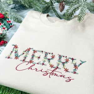 FLORAL Merry Christmas Sweatshirt/Hoodie Embroidered, Girls Christmas Sweatshirt, Vintage Christmas Sweatshirt, Merry Christmas Gifts