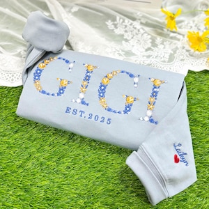 Embroidered Floral Gigi Sweatshirt with Kids Name on Sleeve, Custom Mama, Nana, Grandma, Auntie Sweatshirt, Mothers Day Gift for Mom