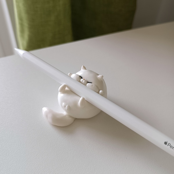 Love bite! Cat figurine pencil holder, cute polymer clay desk friend.
