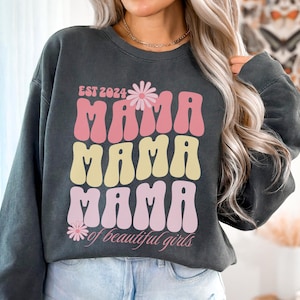 Custom Comfort Colors mama sweatshirt, Personalized gift for her