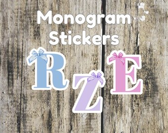 Coquette Monogram Initial Klistermärke, Vattentät Laptopdekal