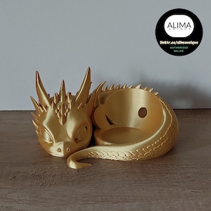 Uroczy smok – kompatybilny z Alexa Echo Dot 5 – złoty – 21x9x19 cm – wysokiej jakości wydruk 3D – zabawny i dekoracyjny – pomysł na prezent