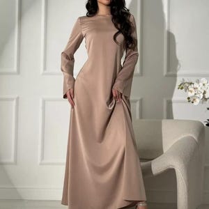 Vestido longo elegante de seda bege, vestido formal de manga comprida para casamentos e ocasiões especiais