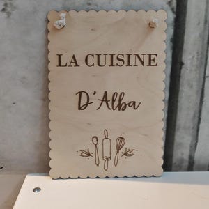 Children&#39;s kitchen sign