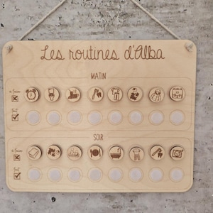 Tableau de routines enfant personnalisé en bois – Organisation quotidienne – Cadeau Montessori – Prénom gravé – Idée cadeau éducative