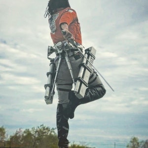This listing only includes blade sheaths. Photo shows example of full kit - backpiece, blades and blade handles sold separately