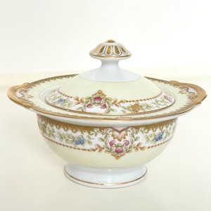 Vintage Meito Sugar Bowl with Pink and Blue Floral Design and Gold Trim