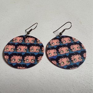 Vintage 1989 Betty Boop King Features Syndicate Circle Dangle Earrings