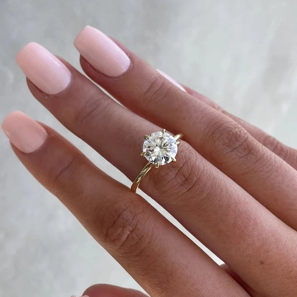 2.5ct Round Cut Moissanite Ring, Round Engagement Ring, 6 Prongs Ring, Classic Solitaire Ring, Dainty Wedding Ring, Proposal Ring