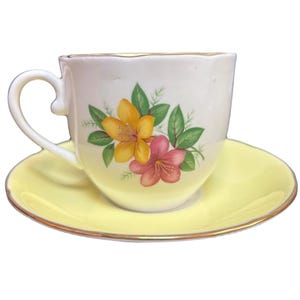 Lovely Elegant Vintage Marlborough Fine Bone China Tea Cup and Saucer - Yellow and Floral Design - Made in England - Tea Party - Tea Time