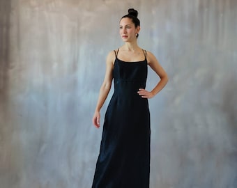 fitted lace wedding dress tuduoms Empire Waist V Neck Boho Dress Spaghetti Strap Sleeveless Maxi Dress  Beach Casual Chiffon Swing Loose Sundresses Black at Amazon Women's  Clothing store
