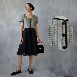 Vintage black and silver metallic midi dress, 70s sparkling glitter short sleeve flowy cocktail dress, 80s fit and flare chiffon dress - M