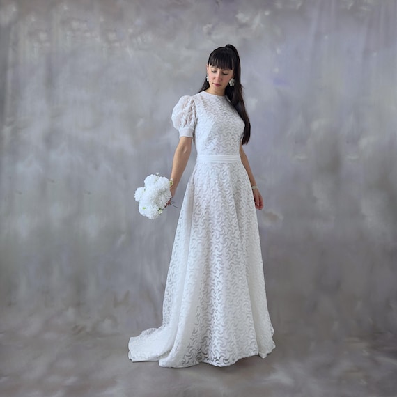 Vintage White Lace Wedding Dress With Trail, 1970s Puff Sleeve
