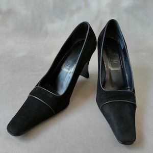 Vintage black Christian Dior heels, 90s black suede formal Dior pumps, 90s designer leather Christmas shoes for women, 90s Dior heels - 37.5