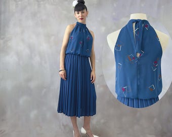 Vestido midi plisado azul verdoso vintage, elegante vestido de cóctel azul de los años 70 con cuello halter fluido y estampado abstracto, vestido formal para invitadas - S
