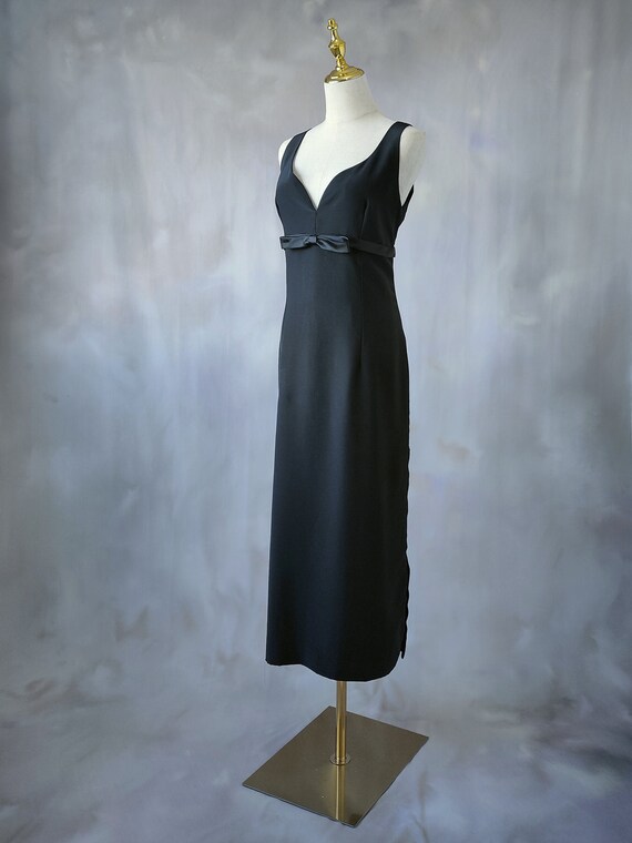 Minimal Black Bow gown, Empire waist satin evenin… - image 6