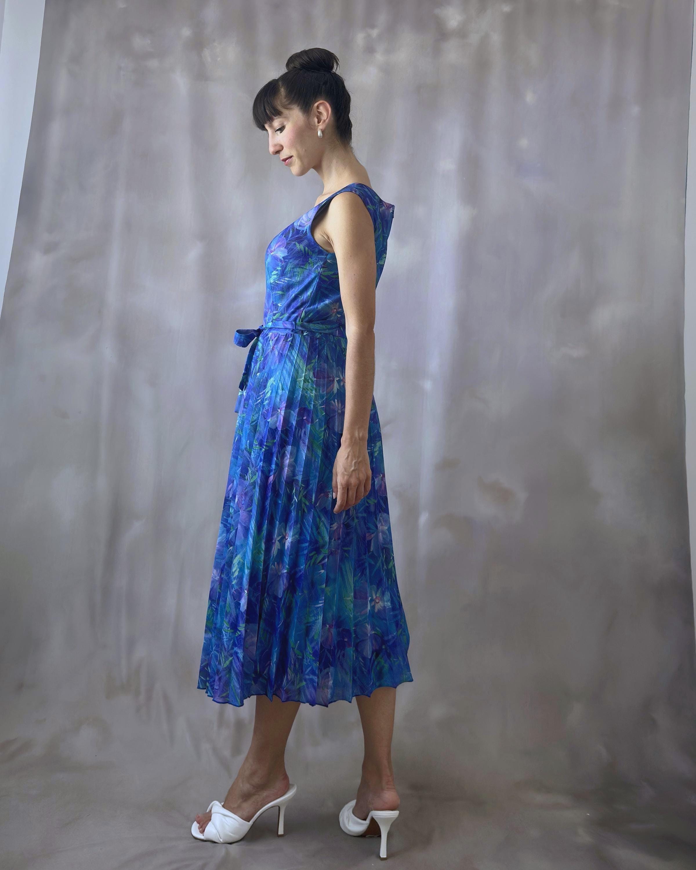 knee length dresses for ladies 70s 'Sears' Purple Floral Midi Dress / Union Made / Medium – Wildhoneygoods