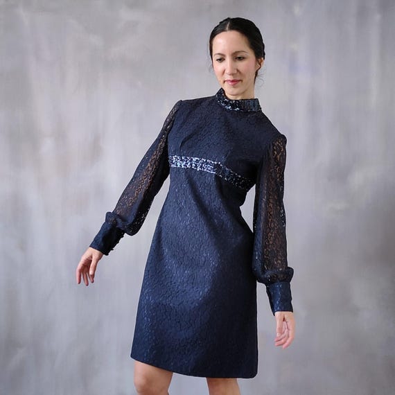 chinese dress ladies CurveWow Guipure Lace Shift Dress Navy – Curvewow