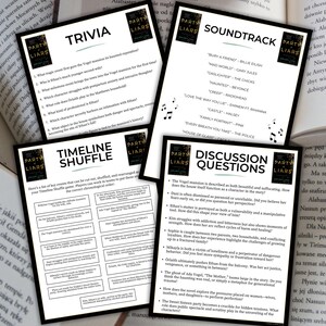 以下が含まれることがあります： 「Trivia」、「Timeline Shuffle」、「Soundtrack」、「Discussion Questions」などのテキストが書かれた4枚の白黒カードが、背景に開いた本のあるテーブルに表示されています。カードは「Party Liars」というゲーム用です。