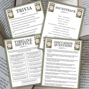 以下が含まれることがあります： 本にテキストが書かれた4枚の印刷されたカード。カードには、Trivia、Timeline Shuffle、Soundtrack、Discussion Questionsと書かれています。各カードには花の模様と本のタイトルが付いています。