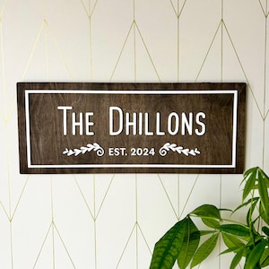 Custom Family Name Wood Sign: Rustic Personalized Plaque