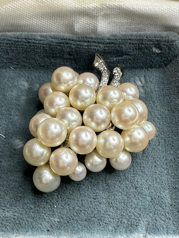 14 K White Gold and Pearl Antique Grapes Brooch