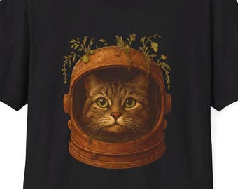 Astro Cat T-Shirt: Unisex Softstyle Tee, Space Lover Gift