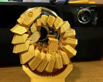 Juguete antiestrés Pangolín impreso en 3D con soporte