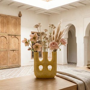 Ręcznie robiony marokański ceramiczny świecznik na 3 świece | żółty wazon rzemieślniczy | Dekoracyjna ceramika 2 w 1 | Wystrój wnętrz w stylu boho, ceramika marokańska