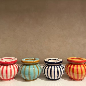 Small colorful handcrafted ashtray, Striped ceramic ashtray Handmade in Morocco, Decorative ashtray, Ashtray with chic lid