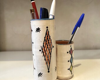 Pot à crayon Fait à la Main Design Marocain avec Motifs Berbères, porte-stylo unique avec 3 differents face