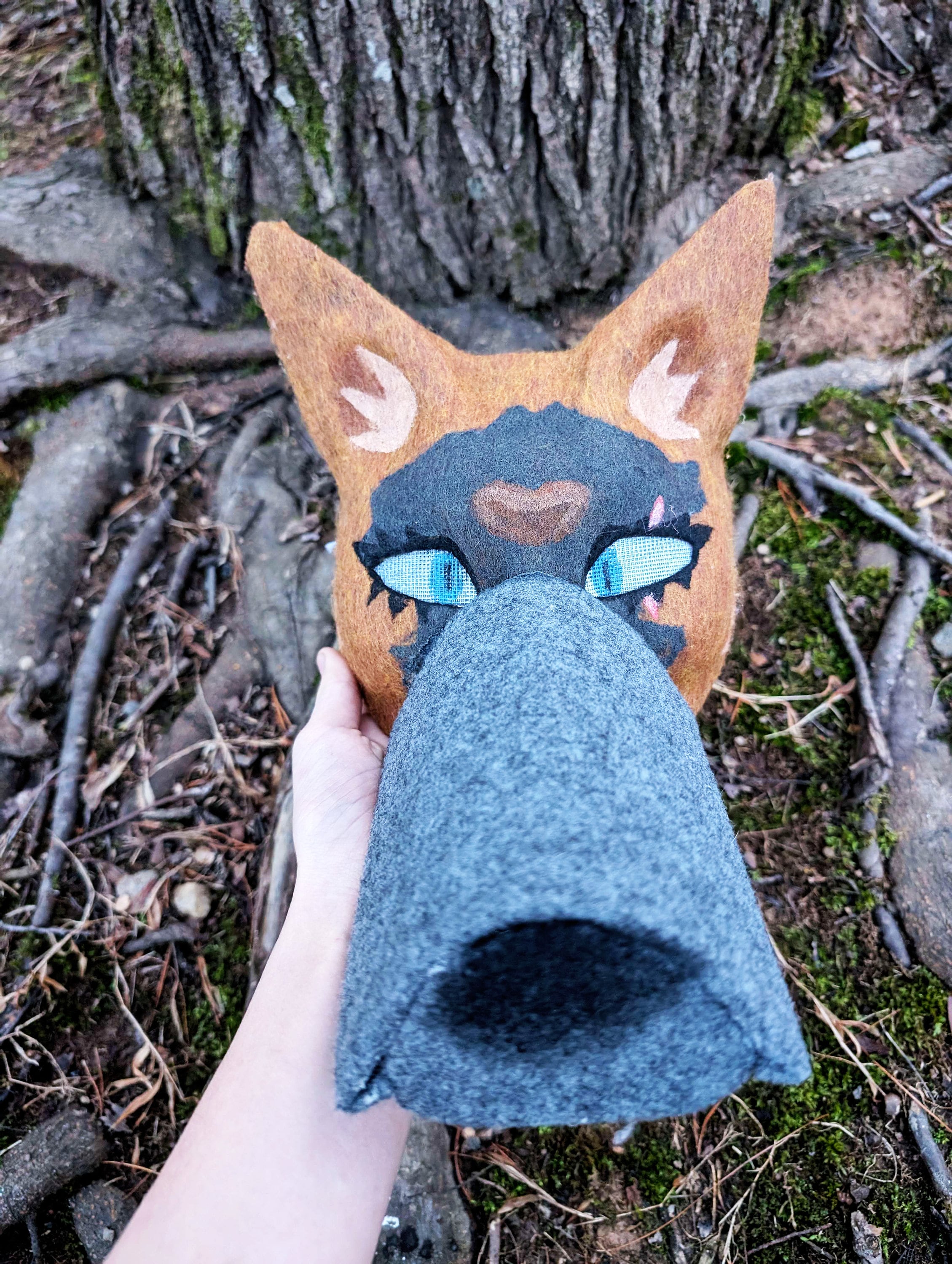 Therian Dog German Shepherd Mask Semi-realistic Blue Mesh Eyes Hand