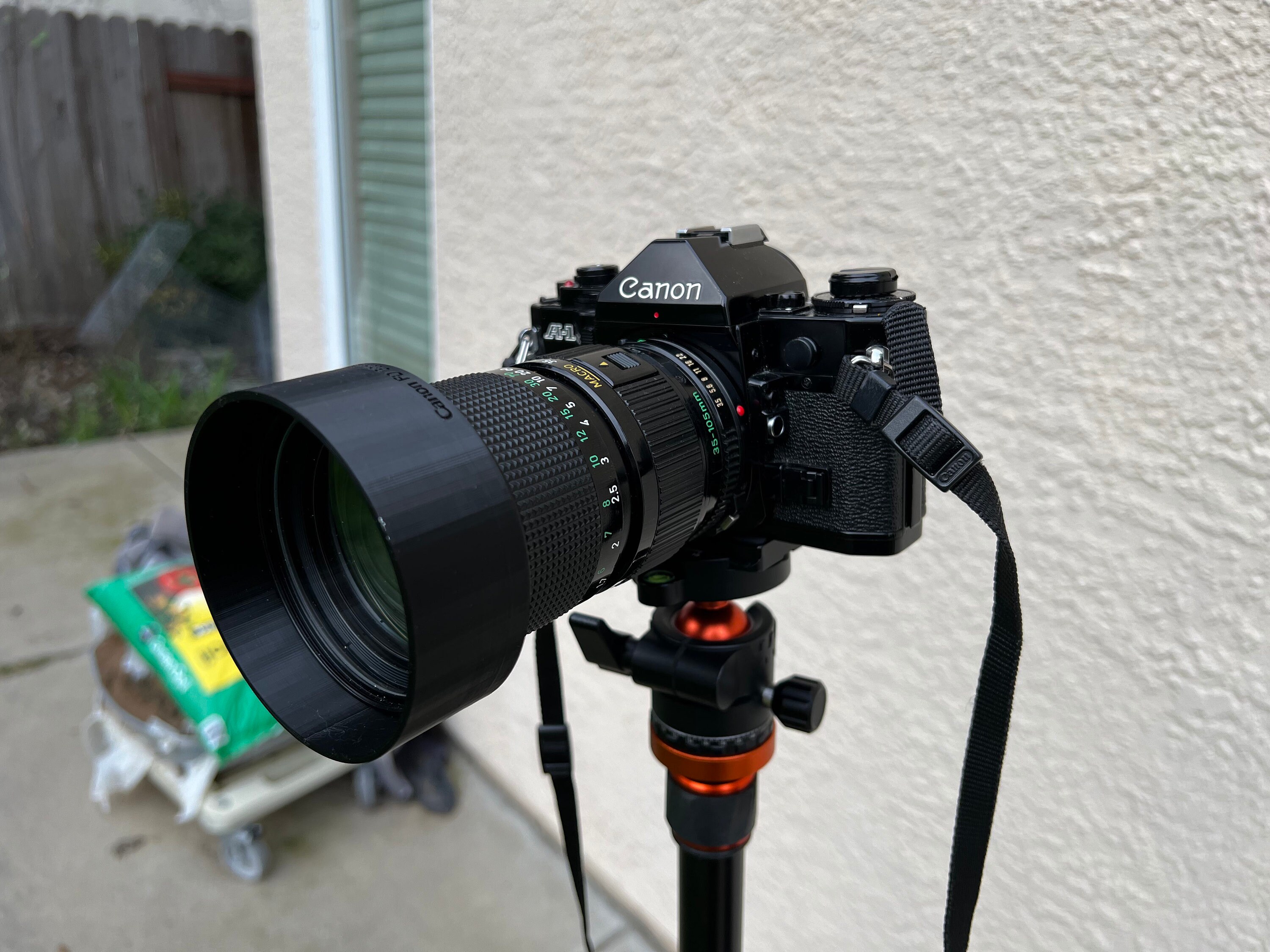 JJC Pare-Soleil LH-60F pour Canon EF-M 18-150mm F/3.5-6.3 is STM