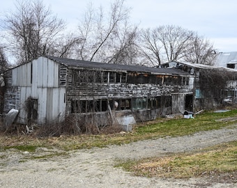 Run-Down Barn