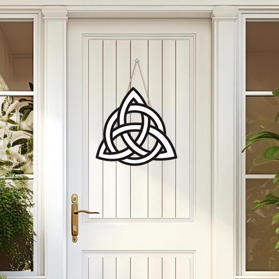 Irish Celtic Triquetra Knot Die-Cut Wood Sign