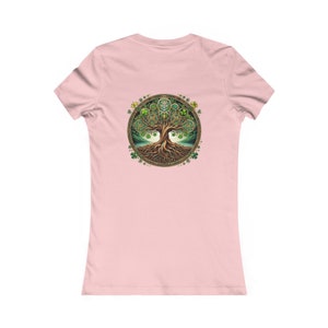 Women&#39;s Tree of Life T-shirt
