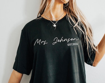 Personalized Gift for Bride, Wedding Gift, Honeymoon Pajamas, Bride To Be Gift, Custom Bridal Gift, Bride Shirt, Bridal Shower Gift